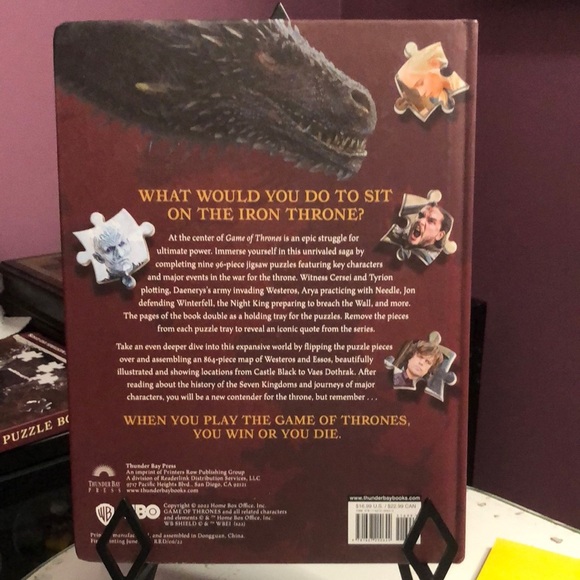 Jigsaw Puzzle Book - Black and Gold - Picture 3 of 5